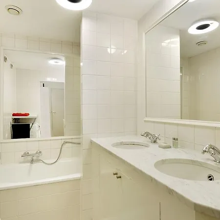 Luxury Adam Canal